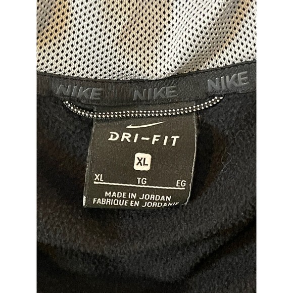 Nike Dri-Fit Youth Full Zip Up Hoodie W/Pockets Size XL Black Long Sleeve Hoodie - Picture 3 of 3
